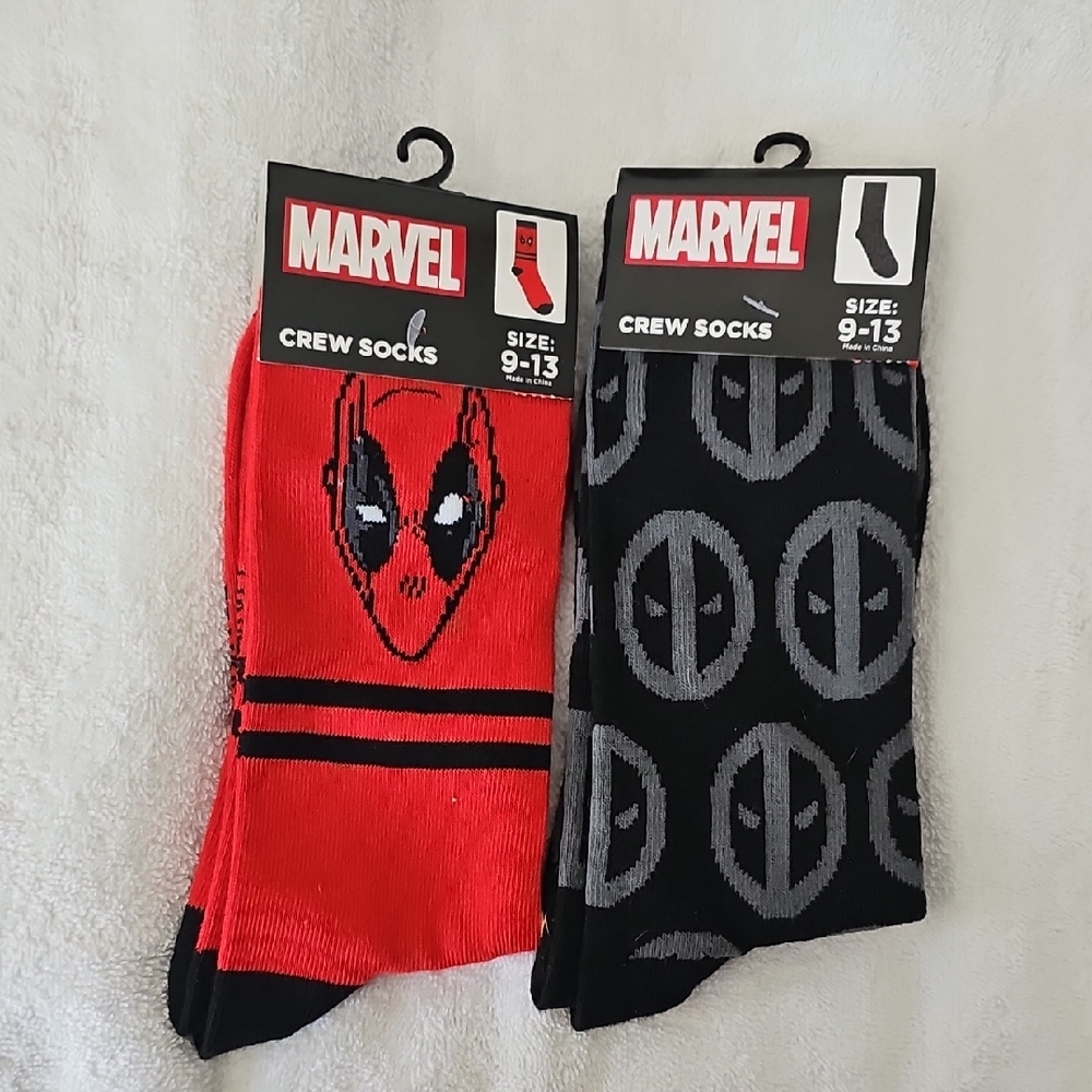 Marvel Red and Black Deadpool Crew Socks